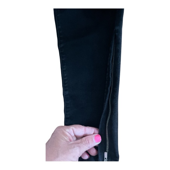 Zara Z1975 Black Denim Jeans with Ankle Zippers - Picture 4 of 4